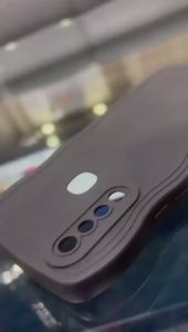 Case Gelombang Hitam untuk iPhone 12/13/14 Pro Max: Perlindungan & Kualitas