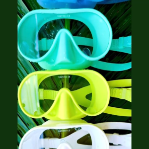 Diving Mask Professional Underwater Diving Mask Adult Swimming Goggles Snorkeling Equipment Flexible Silicone Frame Diving Face Mask หน้ากากดำน้ำ แว่นตาดำน้ำ แว่นตาว่ายน้ำสำหรับผู้ใหญ่ อุปกรณ์ดำน้ำตื้น แมส ซิลิโคน