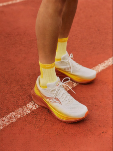 Saucony | Competition Training New Carbon Plate Running Shoes
