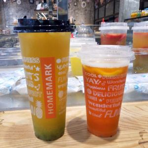 Cartoon Cup 500/600/700ml Diameter 90cm High Transparent Beverage Fruit Letter Milk Tea Takeaway Cup for Delivery