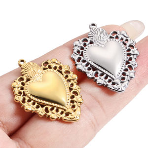 สแตนเลสสตีลสไตล์โกธิกขัดเงารูปหัวใจ Diy อุปกรณ์เสริมจิวเวลรี่เสน่ห์ย้อนยุคสีทอง18K