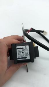 พัดลมทำความเย็น กำลังเข้า 22W กำลังออก 4W 1550RPM 115V พัดลมแช่แข็ง ซีรีส์ ZYD-2J-22 มอเตอร์แบบเงา