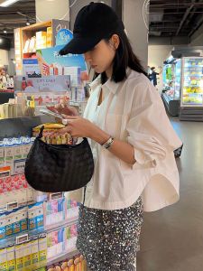 European Design Loose Long Sleeve Shirt Womens Spring New Irregular Fit Korean Style Commute Pure Color Button up Top