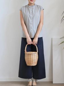 Áo Sơ Mi Nữ Tay Ngắn Họa Tiết Sọc Dọc Phong Cách Mới Xuân Thiết Kế Cảm Giác Nhỏ Quần Áo Trong Màu Sắc Tươi Mới