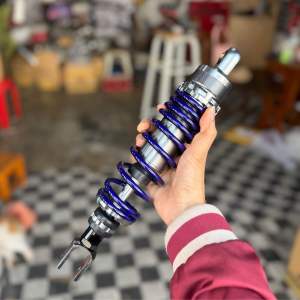 ⭐️⭐️ โช๊คหลังเดี่ยว จีออโน่ หลีด มีโอ ฟีโน่ คลิก สกู๊ปปี้ ความสูง 300 310 มิล มีประกันรั่ว ซึม