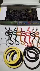 1/2pc Fake Snake Prank Toy Scary Simulation Rubber Anaconda Halloween Party Trick Toys Cosplay Costume Props Accessories 22cm