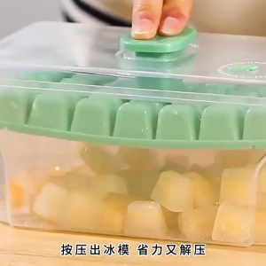 68 Grids Ice Lattice Ice Cube Tray with Lid and Bin 2 Pack Ice Cube Trays for Freezer 68 Pcs Ice Cube Mold Silicone Ice Cube Ice Jelly Maker Silica Gel Ice Cube Mold with Removable Cover for Whisky Cocktail Cola Refrigerator Homemade Frozen Ice Box
