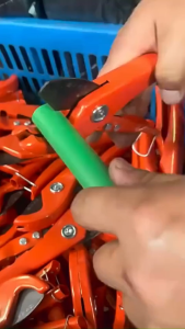 Small Pipe Cutter Heavy Duty Pipe Cutter Scissors Water Hose Cutter PVC Cutter