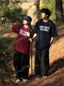 เสื้อยืดคู่รักทรงหลวมสไตล์ญี่ปุ่นย้อนยุค Psalmist ทรงหลวมแขนสั้นพิมพ์ลายตัวอักษรฤดูร้อน คอกลม ผ้าฝ้ายผสม