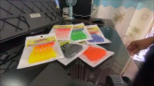 ปลายางลุงแซม หางโต 3" (นิ้ว) พร้อมหัวจิ๊ก 10g (กรัม)