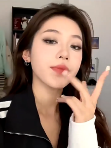 ส่ง/ปลีก MUGE LEEN BLACK METALPUNK อายแชโดว์สีโทนดำเทา 15 เฉดสี