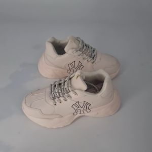 รองเท้าผ้าใบเด็ก N.Y kid (25-36EU) สไตล์เกาหลี ใส่ได้ทั้งเด็กชายและหญิง ทำจากหนังนิ่ม ใส่สบาย น้ำหนักเบา 99B005