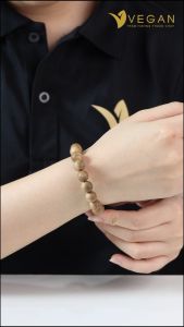 Vòng tay trầm hương thuần chay tròn đơn 8mm 21 hạt