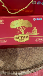 Hộp Trà Tôm Nõn Tân Cương Thượng Hạng - Trà Nghìn Hạnh ( 500g kèm túi xách )