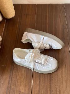 Silver Lace Dequn Shoes Womens Ballet Style Casual Fashionable Chinese New Style round Toe mid Heel Rubber Outsole