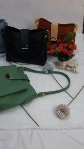 Tas Selempang & Bahu YUNNA - Tas Wanita YUNNA - Tas Kekinian