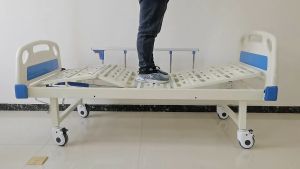 Crosspoint Hospital Bed Two Cranks with accessories