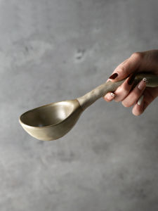 Large Ceramic Soup Spoon with Long Handle Underglaze Colorful Traditional Chinese Porcelain for Home Kitchen Soup And Porridge