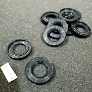 OIL SEAL SC 27 47 6 / 27x47x6 / 27.00 47.00 6.00 - MERK ARS