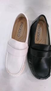 8am OXXO รองเท้าสุขภาพ รองเท้าพยาบาล รองเท้าหนัง pu คุณภาพใกล้เคียงหนังแท้ สวมใส่สบายรูปทรงกว้าง X10001