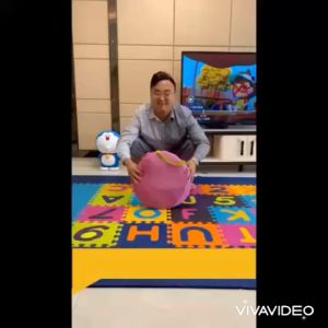 Lều đồ chơi thả bóng hình ô tô lều quây bóng mô hình nhà banh gấp gọn tự bung cho bé