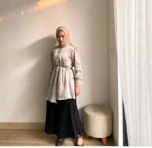 AYLA BLOUSE ATASAN WANITA KEKINIAN BAHAN CRADENZA DOUBLE FURING KAMEJA PESTA POLOS LD 115