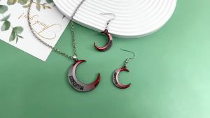 Superheroes Moon Knight Necklaces Earrings Marvel Universe Marc Spector Cosplay Prop Earrings Necklace Set for Party Jewelry Gifts