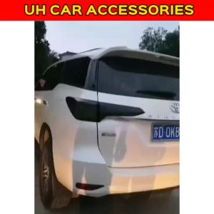 TOYOTA FORTUNER 2016 - 2019 DYNAMIC TAIL LAMP WITH RUNING SIGNAL ( SMOKE )