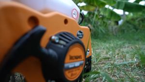 เครื่องตัดหญ้า สะพายบ่า 2จังหวะ กำลัง 2แรงม้า ความเร็ว 10000รอบ/นาที ยี่ห้อ ROWEL รุ่น RW-420 (รับประกัน 1ปี)