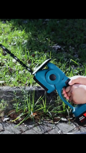 เครื่องตัดแต่งพุ่ม 2อิน1 กรรไกรตัดหญ้าไร้สาย เครื่องตัดแต่งพุ่มไม้ Electric Hedge Trimmer แบต 48V กรรไกรป้องกันความเสี่ยงสนามหญ้า ใบมีดเหล็กแมงกานีสคู่การตัดระนาบ/หน้าเอียง/แบบกลม/รูปทรงบอล
