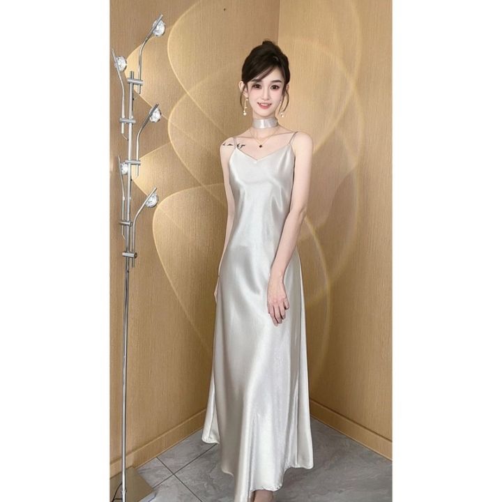 %C4%90%E1%BA%A7m%20%C4%91u%C3%B4i%20c%C3%A1%20satin%20acetate%20phong%20c%C3%A1ch%20Ph%C3%A1p%20cho%20m%C3%B9a%20h%C3%A8%20-%20Image%204