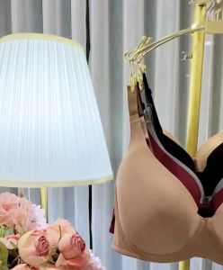 Anny รุ่น 8560 เสื้อในมีโครง 2 ตะขอ ฟองน้ำบาง 1-2 mm.