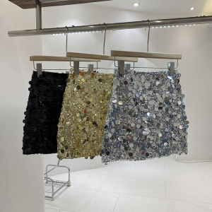 Sáng Bóng Sequin High Vòng Eo Halter Váy Nữ Thời Trang Sành Điệu Thanh Lịch Mini Váy Mùa Hè 2024 Ánh Sáng Mới Trưởng Thành Bạc Chân Váy Chữ A