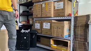 Hộp đựng túi hốt phân cho Chó Mèo có nắp trượt (mẫu mới) - Hara Pet Store