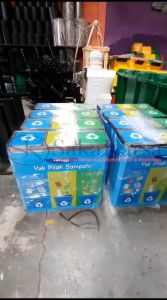 TEMPAT SAMPAH STAINLESS KOTAK 3IN1 75x30x70 cm BERKUALITAS