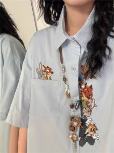 Áo Sơ Mi Nữ Tay Ngắn Thêu Họa Tiết Hoạt Hình Hip Hop Rộng Rãi Thoải Mái Thiết Kế Cho Học Sinh Phong Cách Thường Ngày Đa Năng