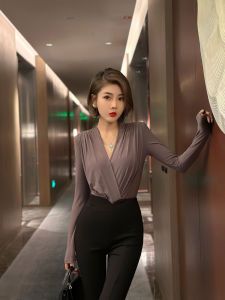 XULU Original Crystal Linen Solid Color Base Shirt Elegant Versatile Long Sleeve V-neck One-Piece Top for Early Autumn