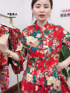 ชุดสองชิ้นสไตล์ชาติพันธุ์แขนยาวสามส่วน กระดุมหัวเข็มขัด กระโปรงทรงหลวม ชุดทำงานลำลองสำหรับผู้หญิง