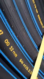 Pipa HDPE Atau Selang Hitam Ukuran 1 Inch Merk Unilon PN10 Pipa 32MM 1 Roll 200 Meter