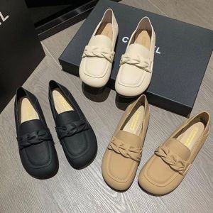 Sepatu Wanita Import TRIM Slip On 21171: Cocok untuk Acara Formal & Sehari-hari
