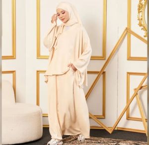 Set Skirt Rosalinda with Free Shawl