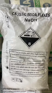 Xút vảy NaOH 99% Sun Soda dùng trong xử lý nước thải ngành công nghiệp giấy vải. Bao 25kg