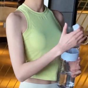 เสื้อชั้นในกีฬาโยคะสำหรับผู้หญิงพร้อมแผ่นเสริมหน้าอก ชุดออกกำลังกาย วิ่ง ฝึกซ้อม เสื้อกั๊กป้องกันแรงกระแทก ชุดฟิตเนส เสื้อผ้ากีฬา