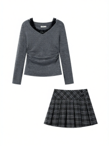 Slimming V-Neck Sweater