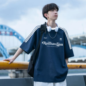 เสื้อยืดคอกลมแขนสั้นทรงหลวมสำหรับผู้ชาย สไตล์อเมริกันย้อนยุค สีแดง 3 แถบ 7 ข้าง เสื้อยืดคอกลมขนาดเล็ก ผ้าฝ้ายระบายอากาศได้ดี