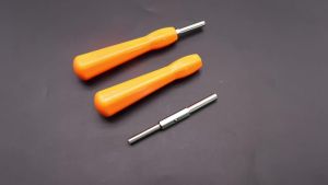 3.8mm/4.5mm Security Screwdriver Repair Tool Gamebit For NES SNES N64 Wii GameBoy And GameBoy Color Cartridges Screwdriver