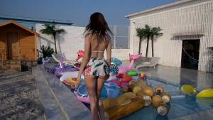 ขายร้อน PVC เก้าอี้ผ้าใบใส เปลญวนเป่าลมพับได้พร้อมเลื่อมลอยเก้าอี้สำหรับผู้ใหญ่