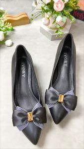 Ivory Sepatu Wanita Hak Pendek 4cm Pita Elegant IV5-PR1018 Hitam