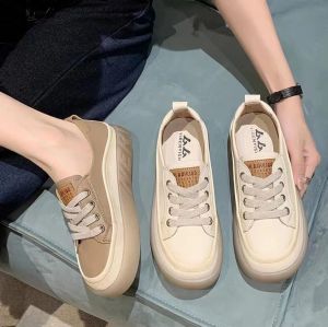 Spring 2025 Fashionable Versatile Soft Bottom Casual White Shoes Womens Thick Heel Slip-On round Toe Flat Bottom Solid Color