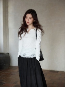 seemon | Unique Lace Stitching Korean Style Autumn T-shirt
